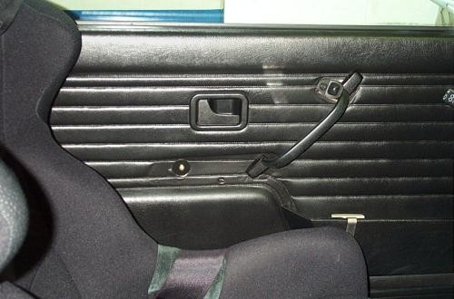 Modified E30 armrest provides more clearance for your elbows