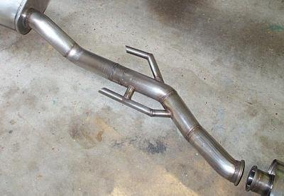 The exhaust hanger arrangement under the rear subframe 