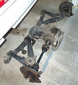 The E30 Rear Semi-Trailing Arms and Subframe